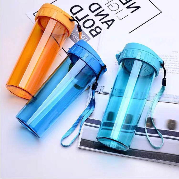 PC和tritan塑料杯材質(zhì)的區(qū)別在哪里？冠一容器為你解答