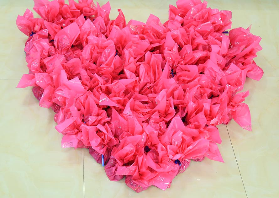 冠一全員過(guò)六一