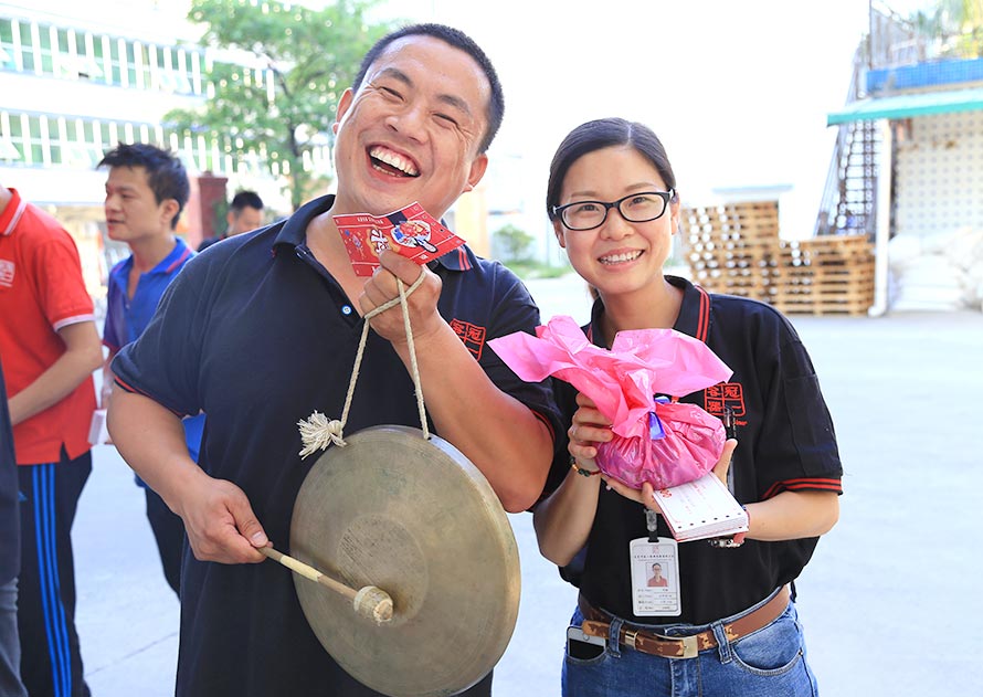 冠一全員過(guò)六一