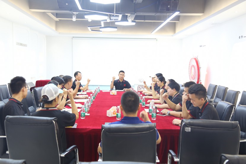 冠一每周周一的早會